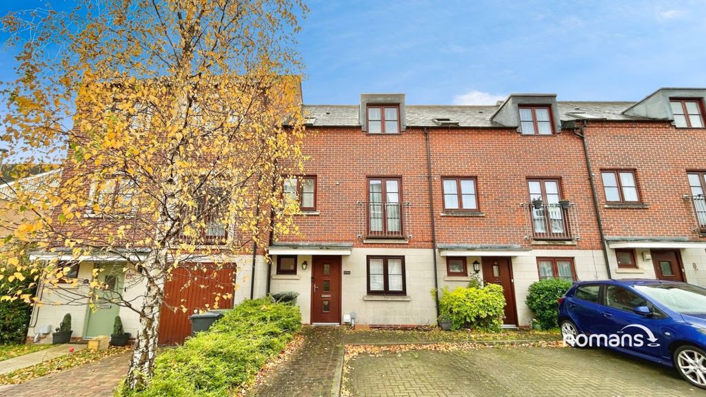 Property photo 1 of 17 Picture No. 34