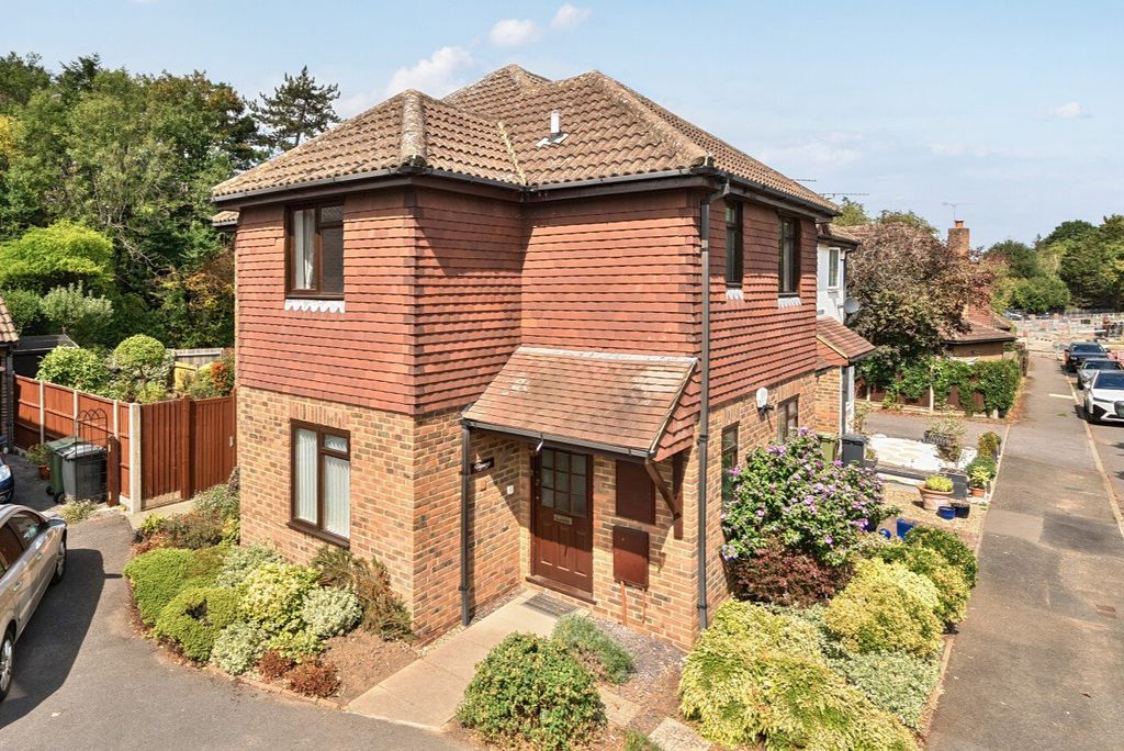 Property photo 1 of 22 Picture No. 27