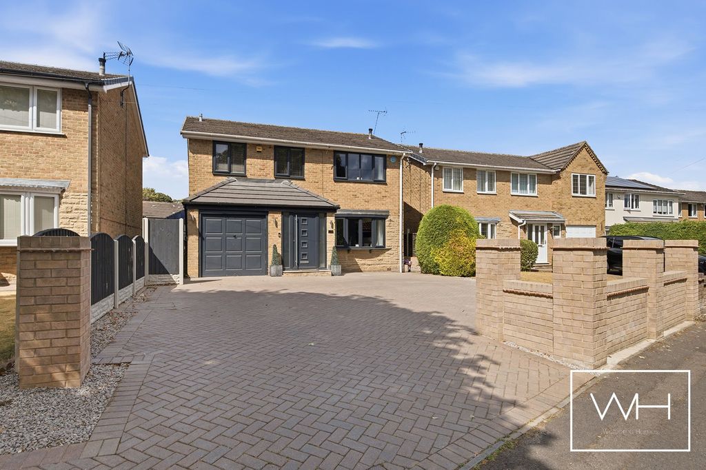 Property photo 1 of 20 66 Park Drive, Sprotbrough 04