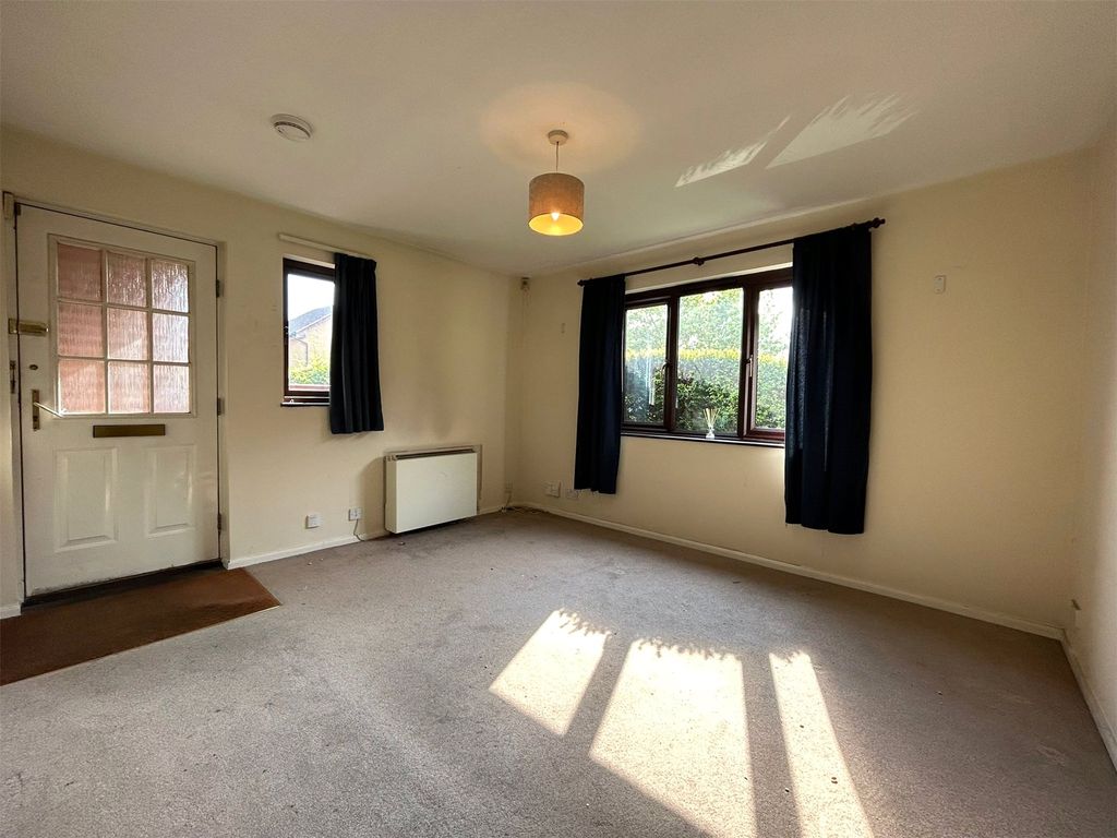 Property photo 2 of 6 Picture No. 06