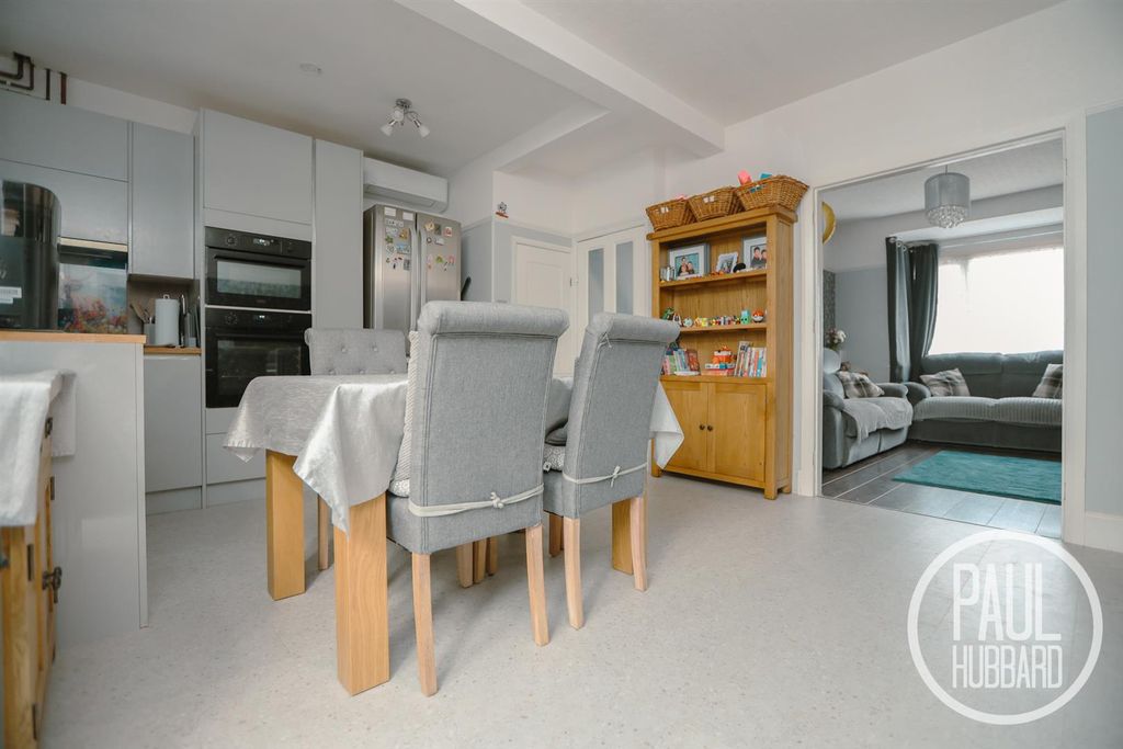 Property photo 2 of 16 7R5A0594-2.Jpg