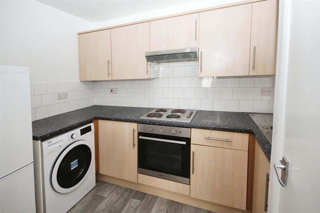 Property photo 2 of 7 Img_8183.Jpg