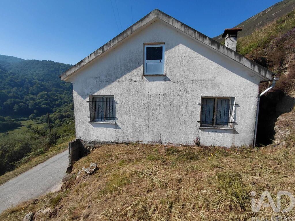 Property photo 2 of 23