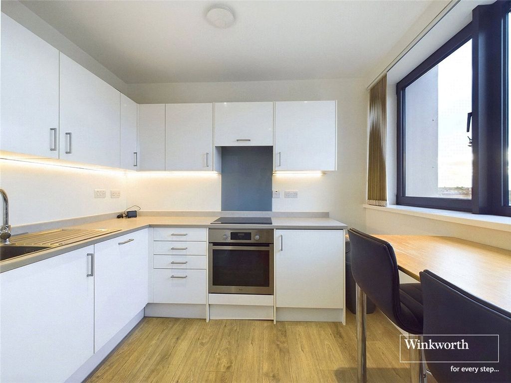 Property photo 2 of 7 Picture No. 13