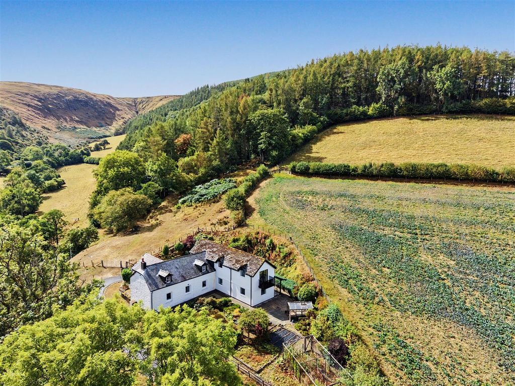 Property photo 1 of 34 Dji_Fly_20260820_111044_0305_1787221868877_Photo.J