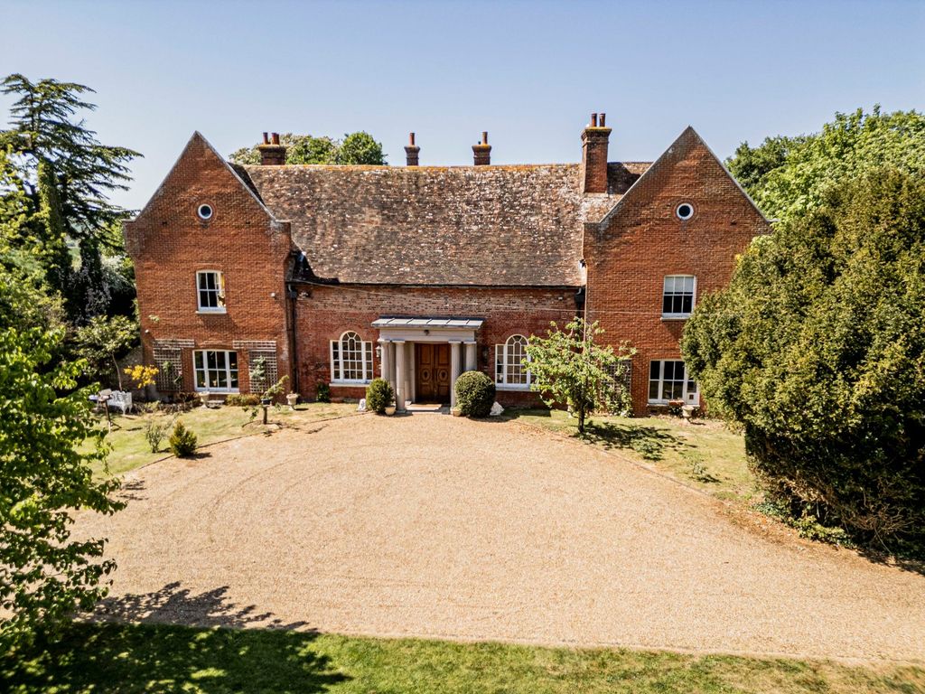 Property photo 3 of 25 The Deanery