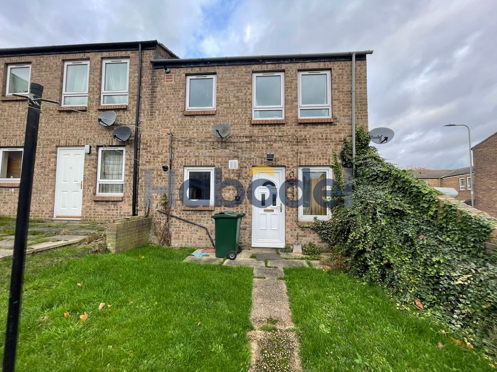 Property photo 1 of 2