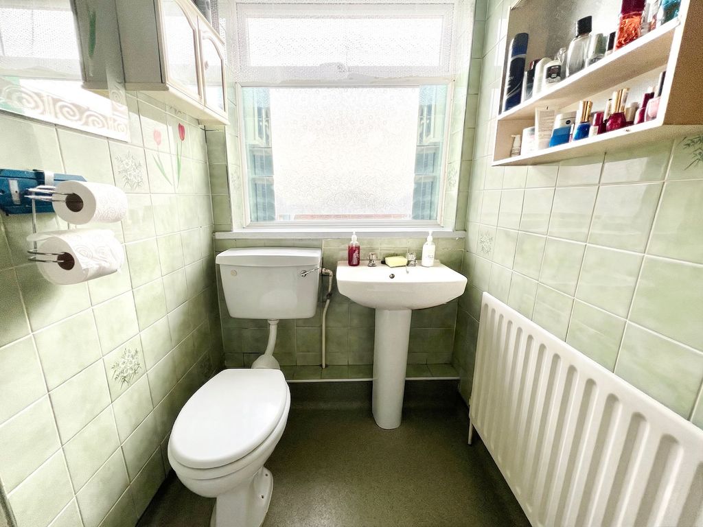 Property photo 3 of 11
