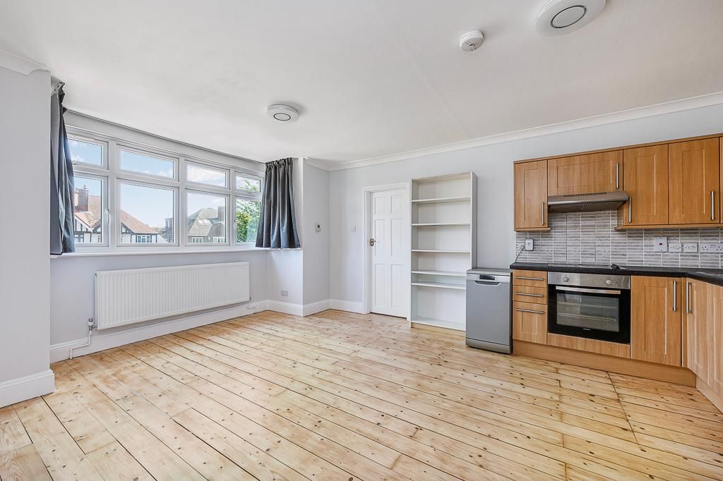 Property photo 2 of 8 Photo 2