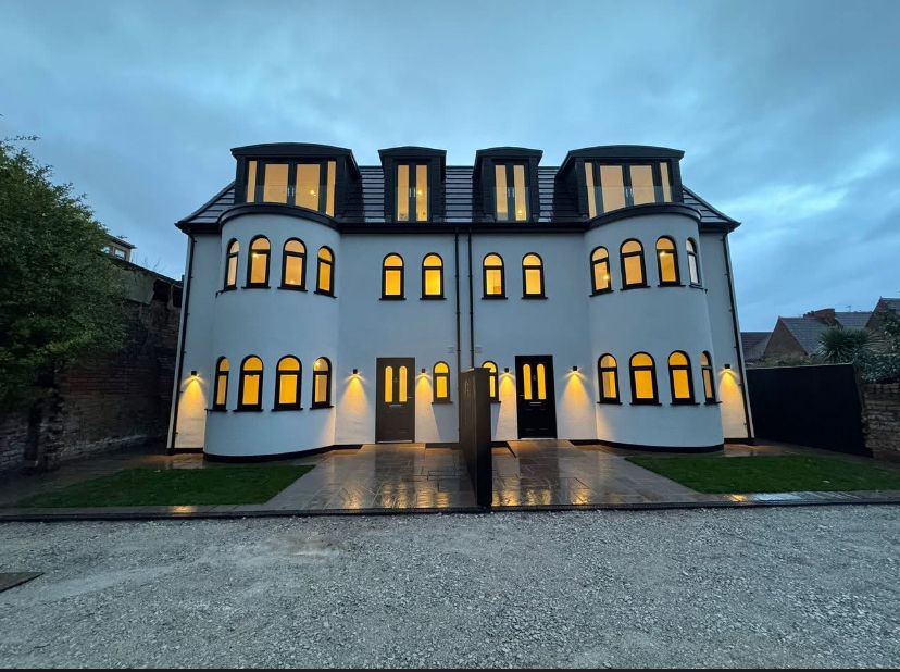 Property photo 1 of 11 Photo 1