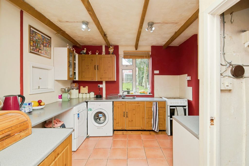 Property photo 3 of 17