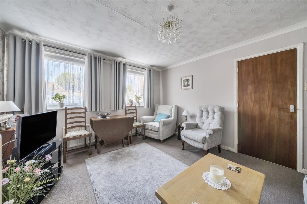 Property photo 2 of 13 1360071-13-68d3B73062c5c.Jpg