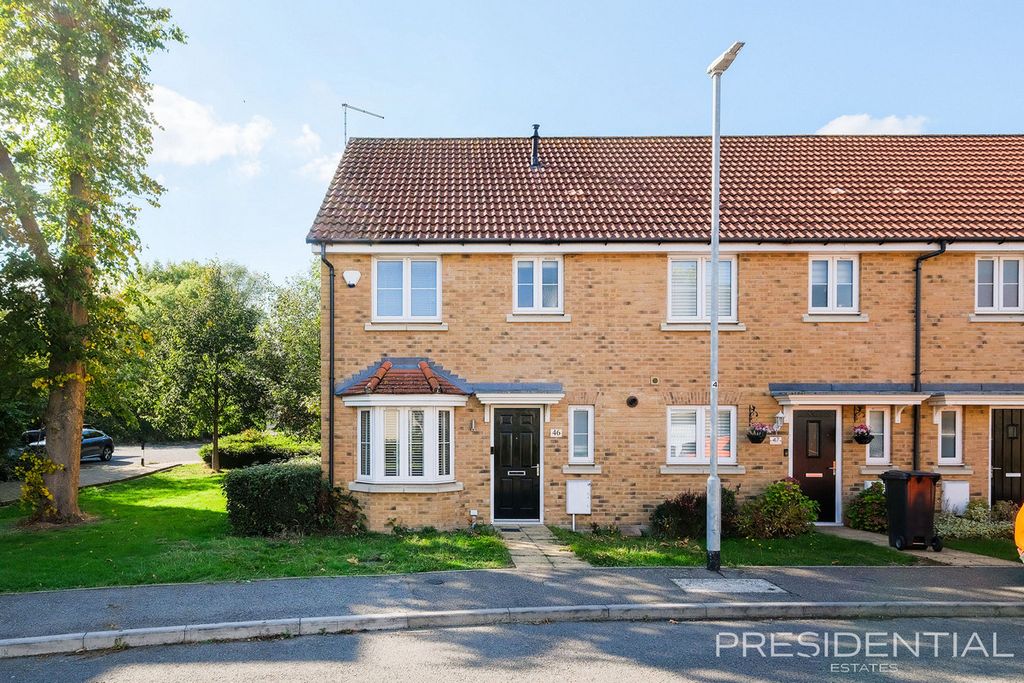 Property photo 1 of 34