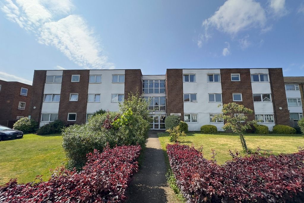 Property photo 2 of 12 4293122
