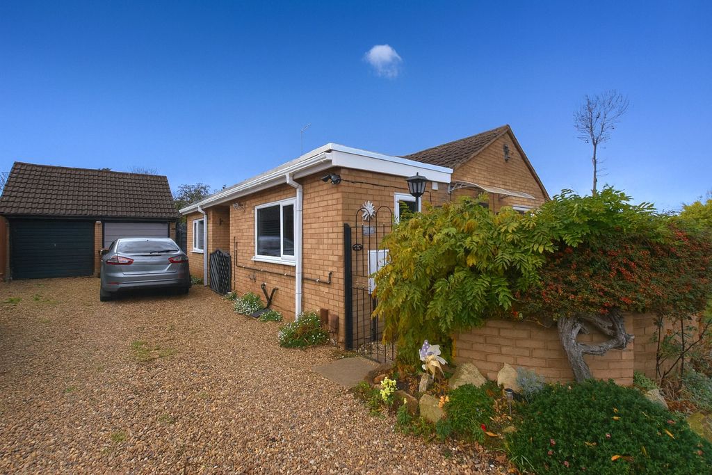 Property photo 1 of 12 Picture No. 14