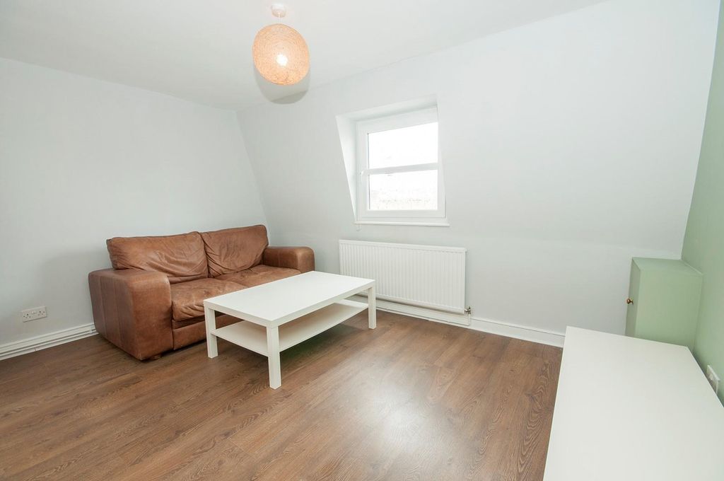 Property photo 1 of 6 5.Jpg