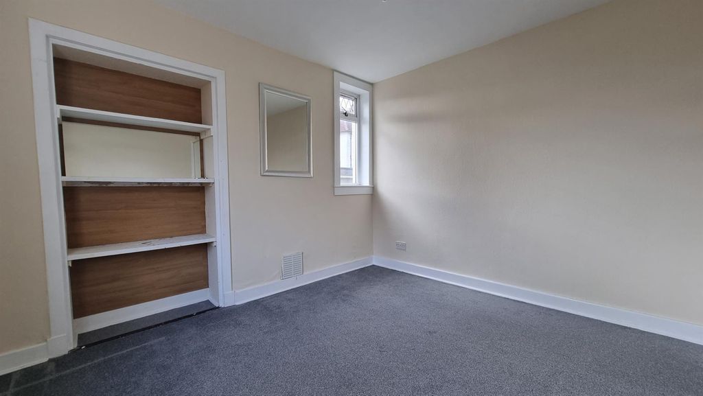 Additional image 9 of 2 bed flat to rentMyrtle Crescent, Kirkcaldy KY2