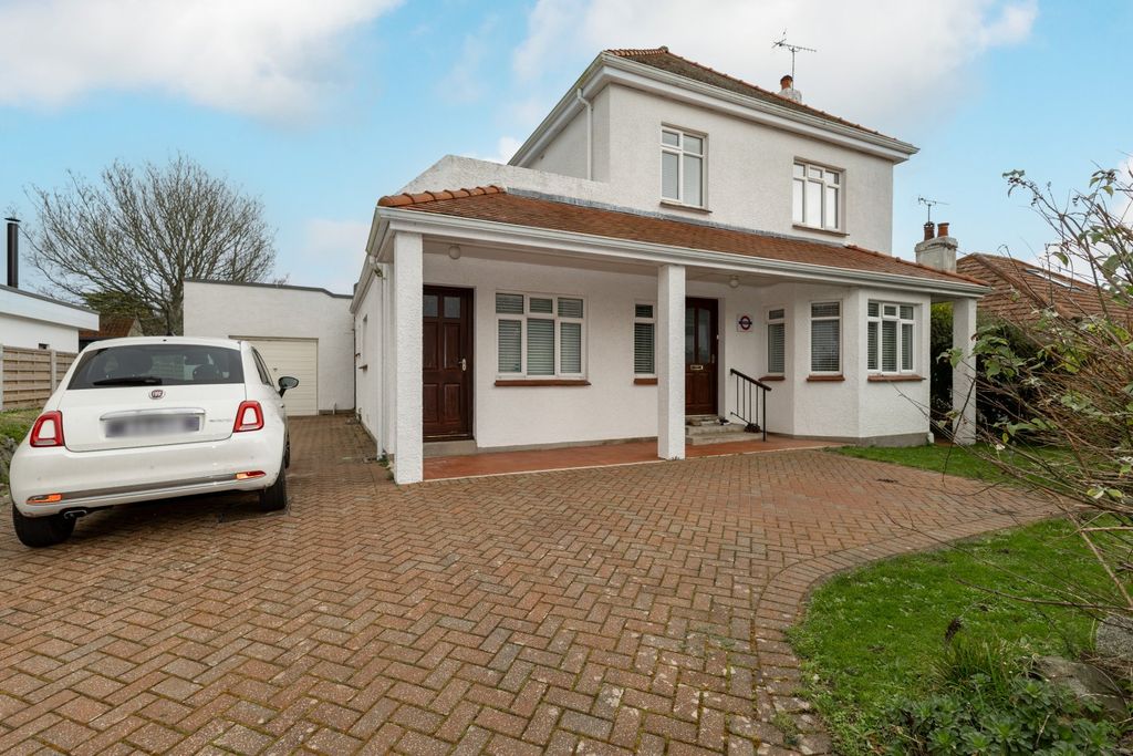 Property photo 1 of 17 Picture No. 22