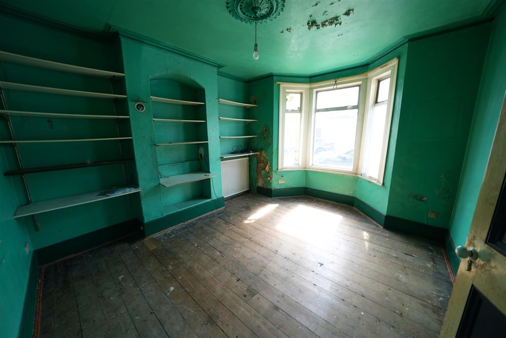 Property photo 2 of 9 Untitled Design (46).Png