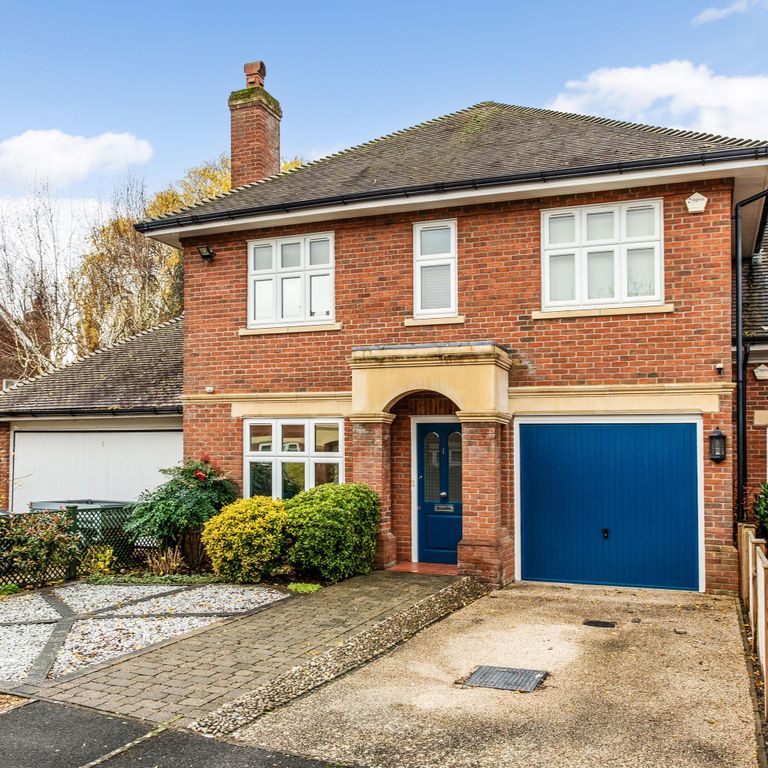 Property photo 2 of 23 Front 2