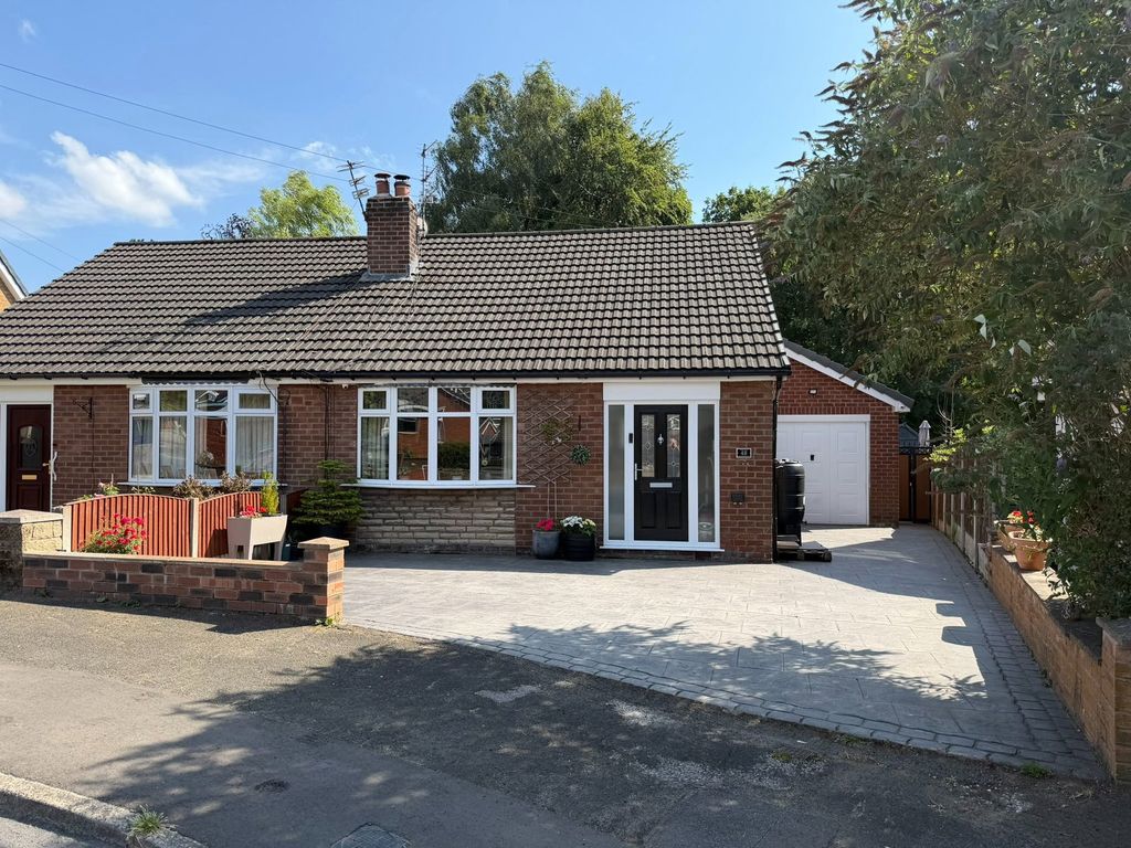 Property photo 1 of 46