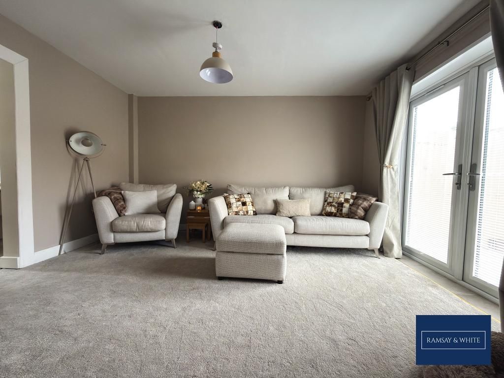 Property photo 3 of 14 Photo 3