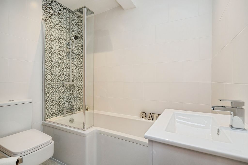 Property photo 2 of 20 Photo #2