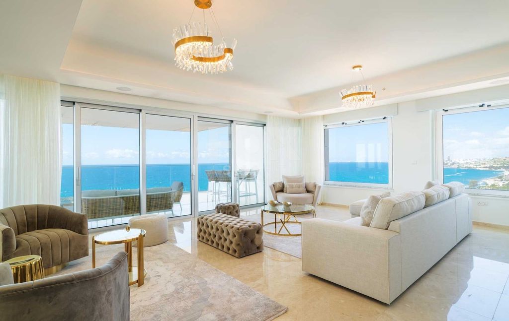 Property photo 1 of 21 Spacious Penthouse Apartment For Sale In Pyrgos Tourist Area