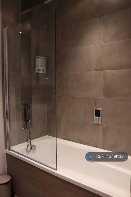 Property photo 1 of 11 Bathroom 2.Jpeg