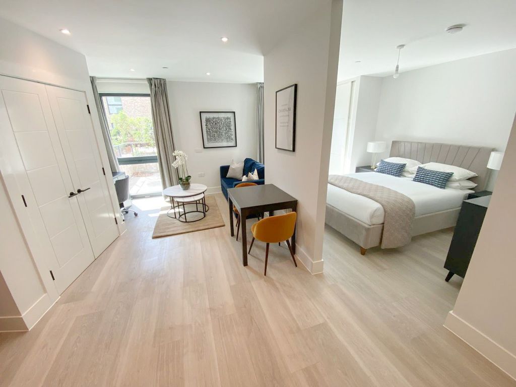 Property photo 3 of 7