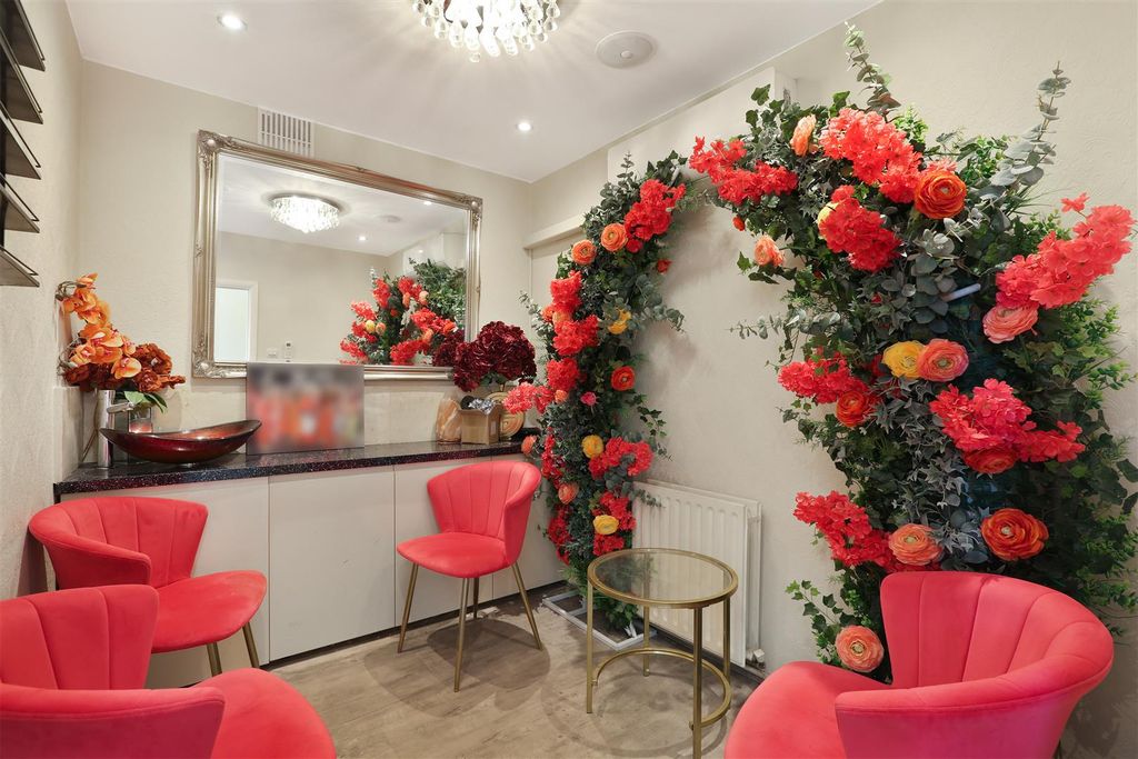 Property photo 2 of 15 Ach_8299.Jpg