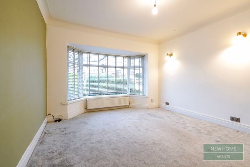 Property photo 3 of 15 Photo 12