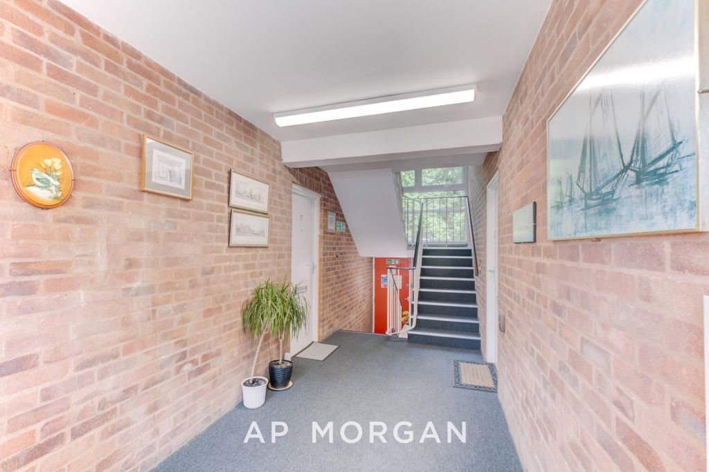 Property photo 2 of 14 Picture No. 04