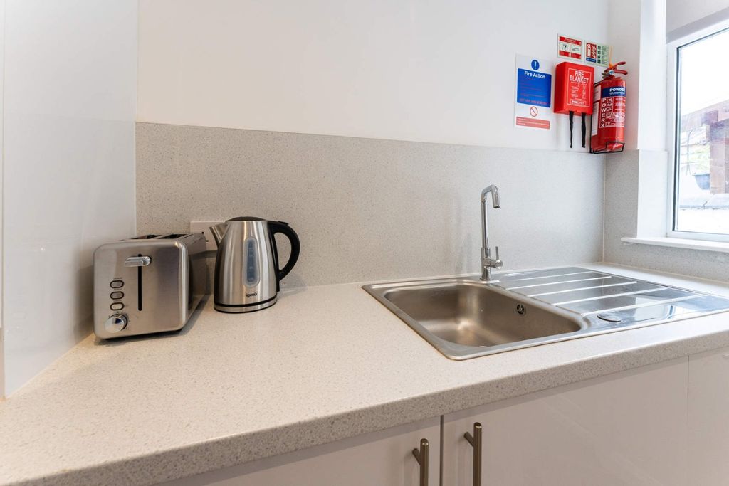 Property photo 3 of 17 Photo 3