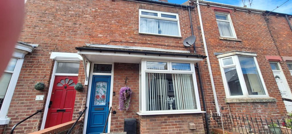 Property photo 1 of 7