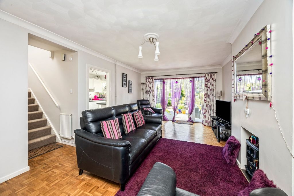 Property photo 3 of 21