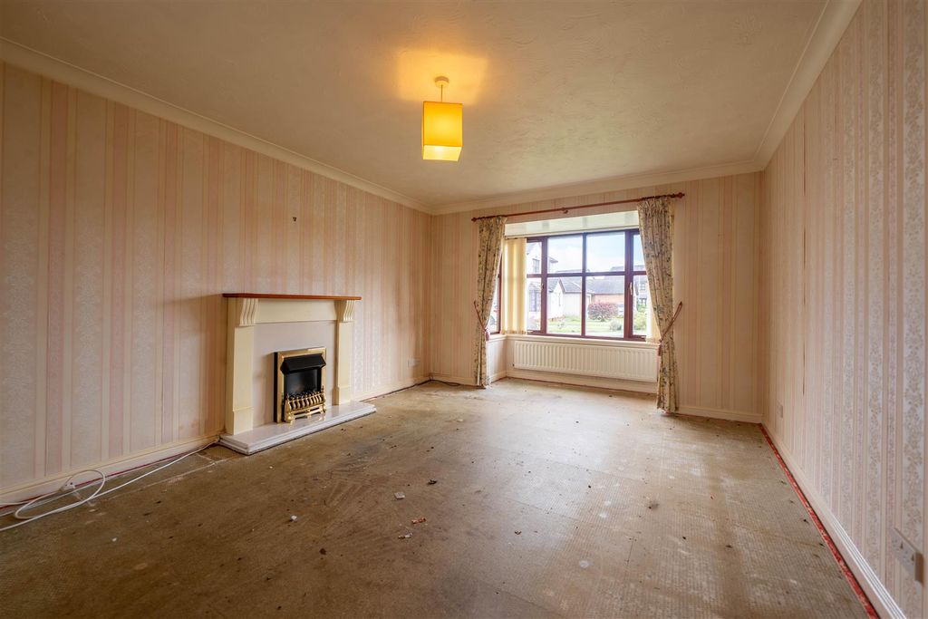 Property photo 3 of 34 Dsc01126-Hdr.Jpg
