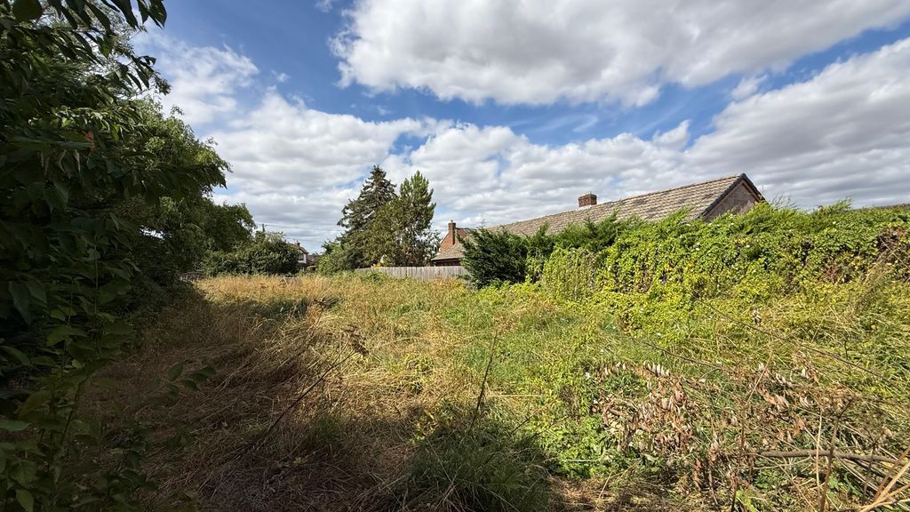 Property photo 1 of 5