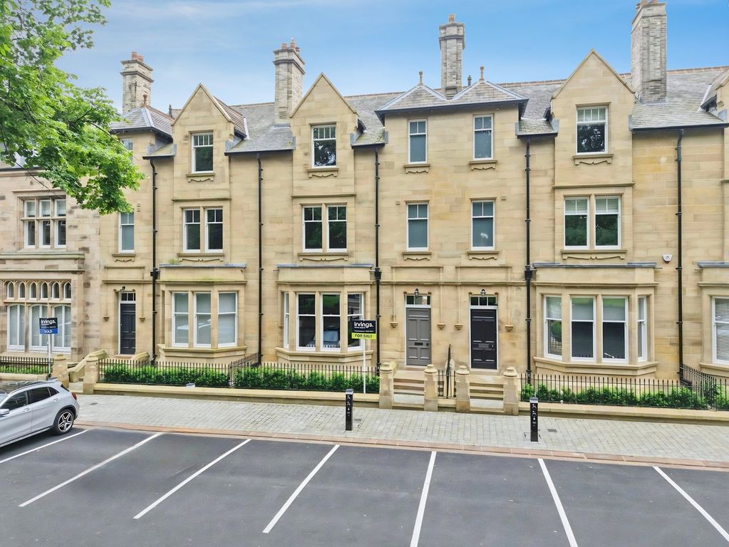 Property photo 1 of 37
