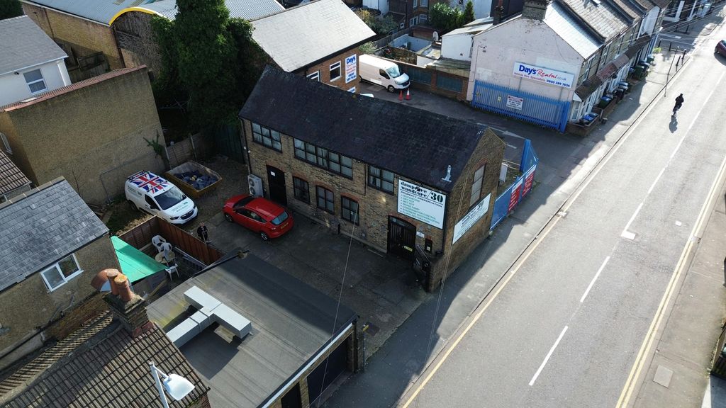 Property photo 1 of 7 Dji_0902.Jpg