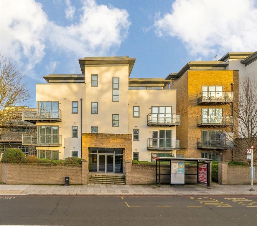 Property photo 1 of 6