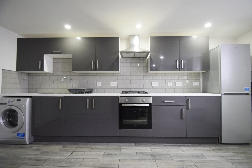 Property photo 1 of 10 Photo 1