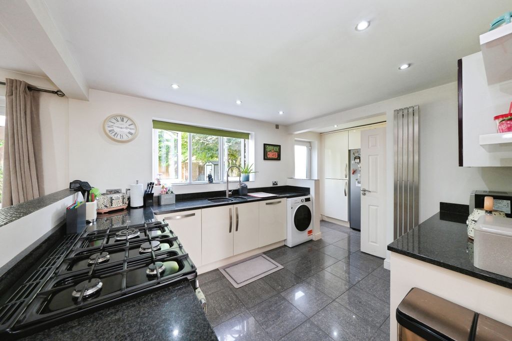Property photo 2 of 20 Img_7209
