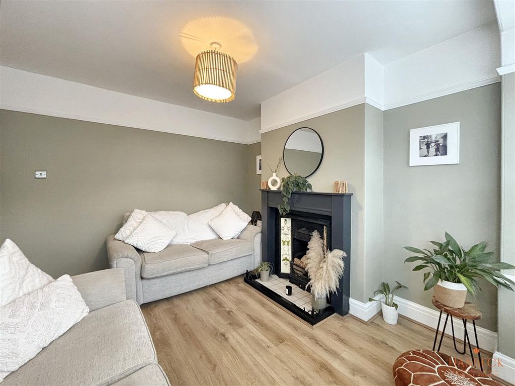 Property photo 3 of 17 Img_5370.Jpg