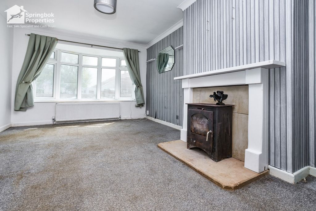 Property photo 3 of 15 Image 2