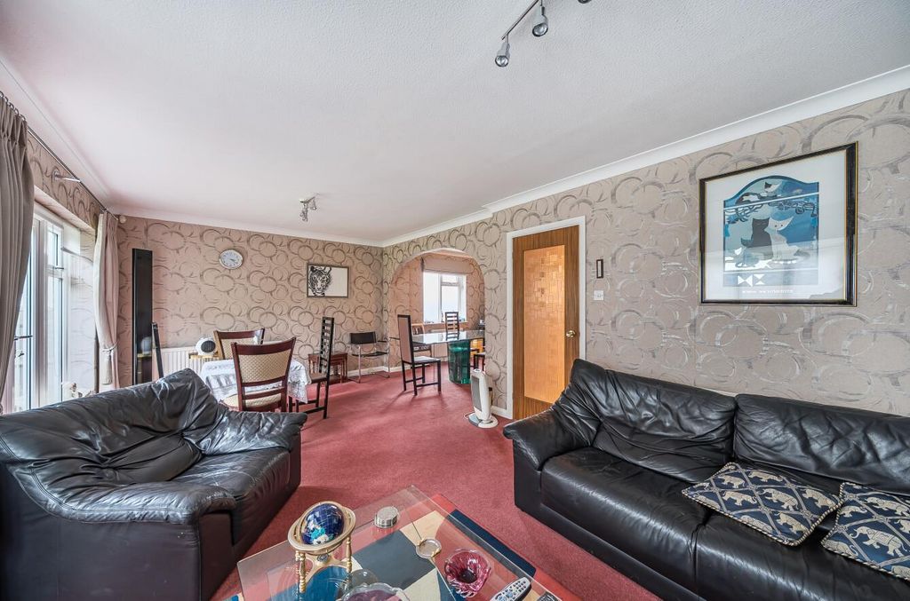 Property photo 3 of 16 Davidson Frost-Wellings, Dfw, Jellicoe Gardens, St