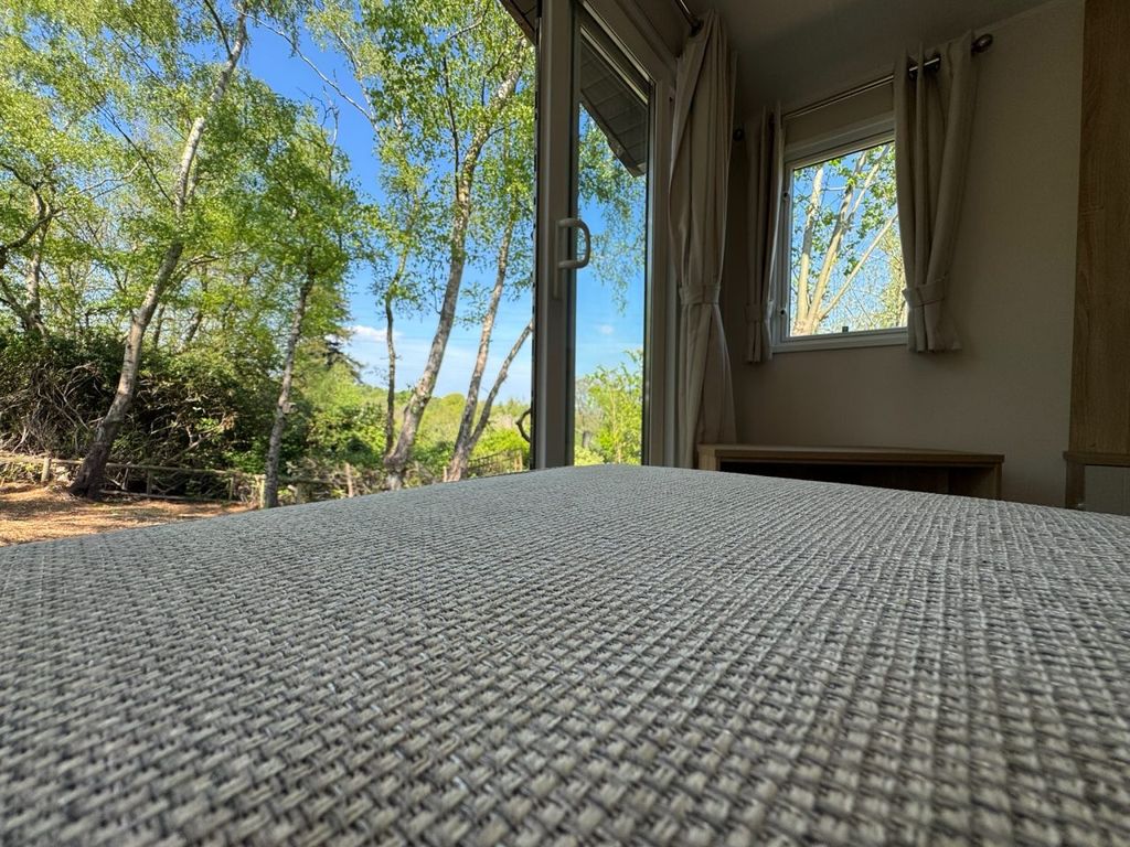 Property photo 2 of 18 Willerby Manor 2019 Vs279658 130683437.Jpeg