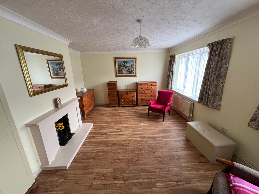 Property photo 2 of 27 Img_8564