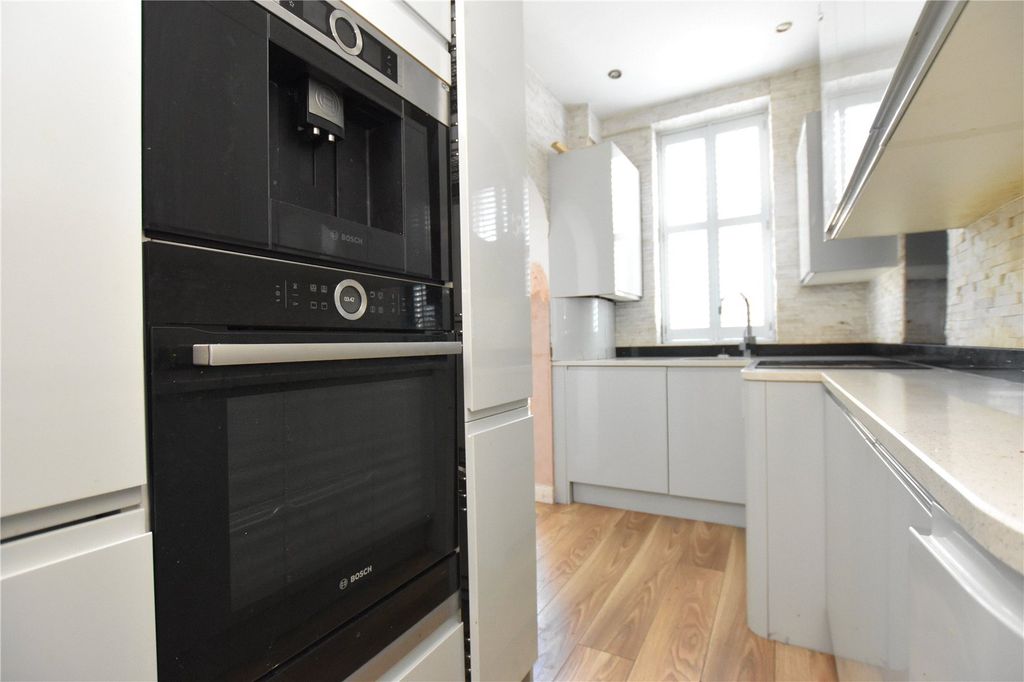 Property photo 3 of 14 Picture No. 07