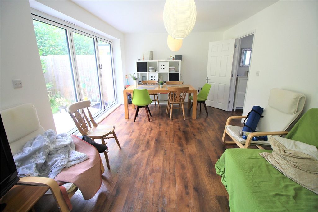 Property photo 3 of 17 Img_6299
